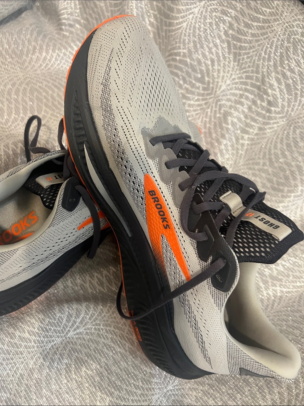 Brooks Gray Running Shoes with Orange Logo - Picture 10 of 11